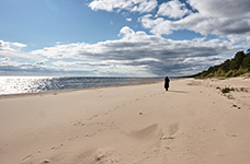 Олешницкий пляж. Вид в сторону Муствеэ. 18 сентября 2021 г.