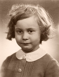 Елена Лаврова, 3 с половиной года. Таллинн. Конец 1962 – начало 1963 г.